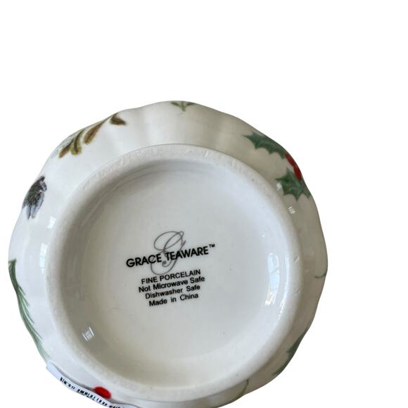 Grace Teaware Christmas Holly Poinsettia Porcelain Sugar & Creamer Set New - Picture 10 of 16